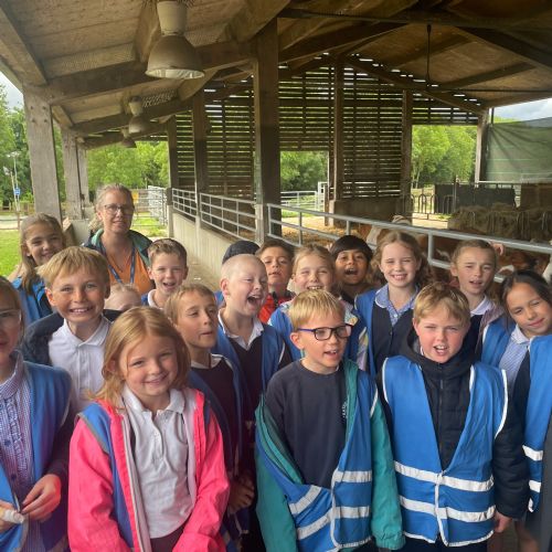 Year 4 trip to Bhaktivedanta Manor Hindu temple